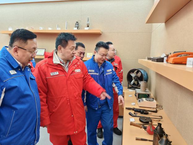 c0111024472d7291d74aead0e2d52cca